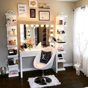 Meet your Posher, Saferia